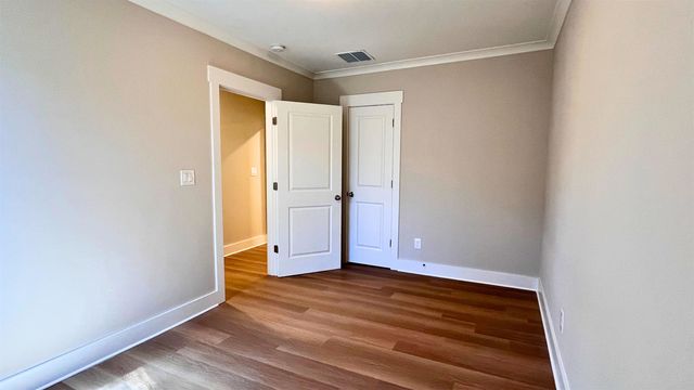 406 S FENWICK RD, Memphis, TN 38111