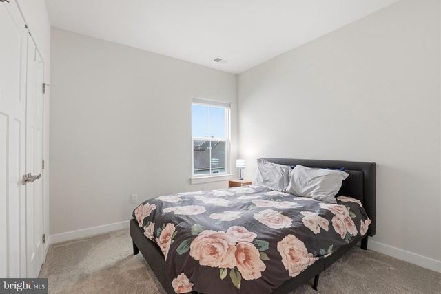 649 SPRING HOLLOW DR, Middletown, DE 19709