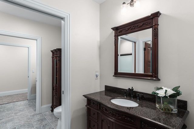 6800 N PURDY PARKWAY, Appleton, WI 54913