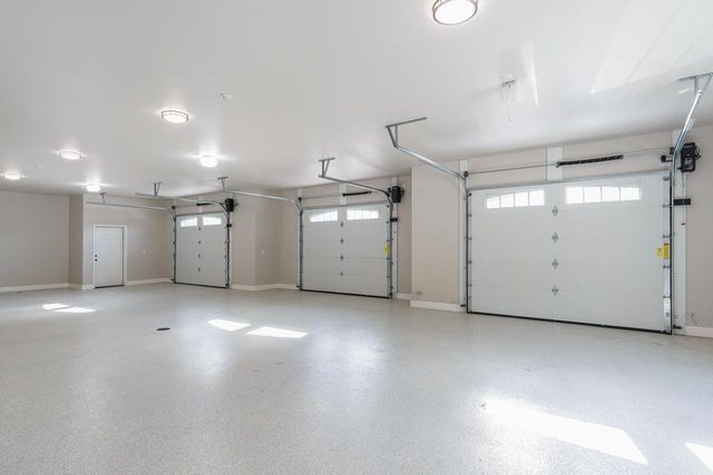 6800 N PURDY PARKWAY, Appleton, WI 54913