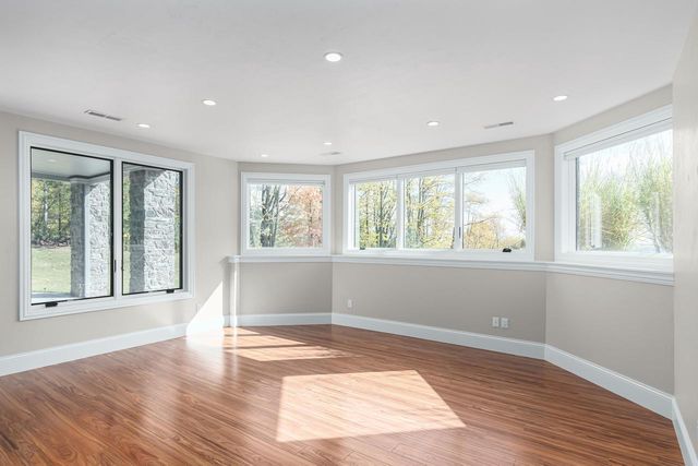 6800 N PURDY PARKWAY, Appleton, WI 54913