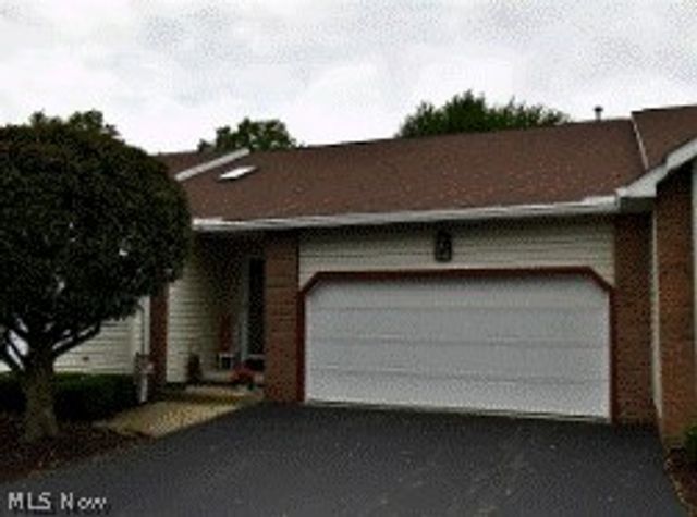 148 Woodland, Cortland, OH 44410