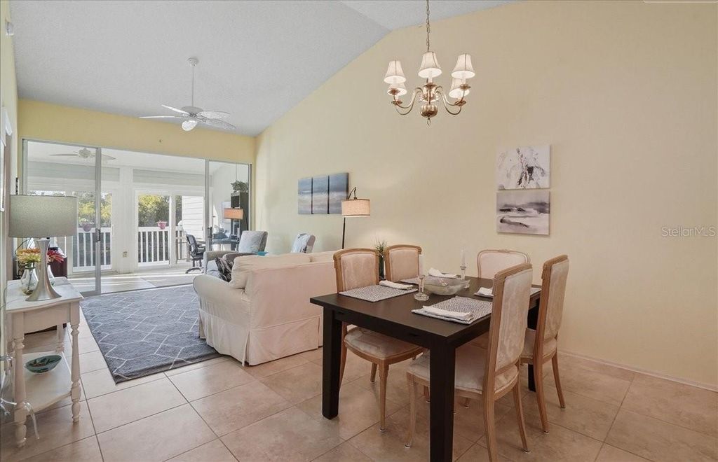 Image 12 of property listing at 1276 SPOONBILL LANDINGS CIRCLE, Bradenton, FL 34209