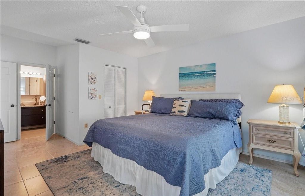 Image 28 of property listing at 1276 SPOONBILL LANDINGS CIRCLE, Bradenton, FL 34209