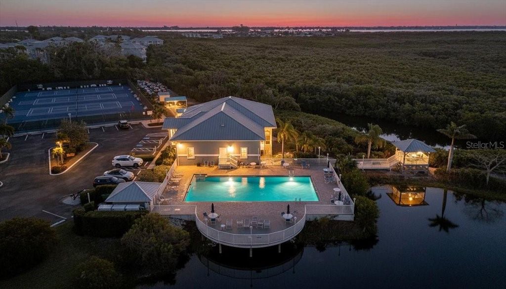 Image 48 of property listing at 1276 SPOONBILL LANDINGS CIRCLE, Bradenton, FL 34209