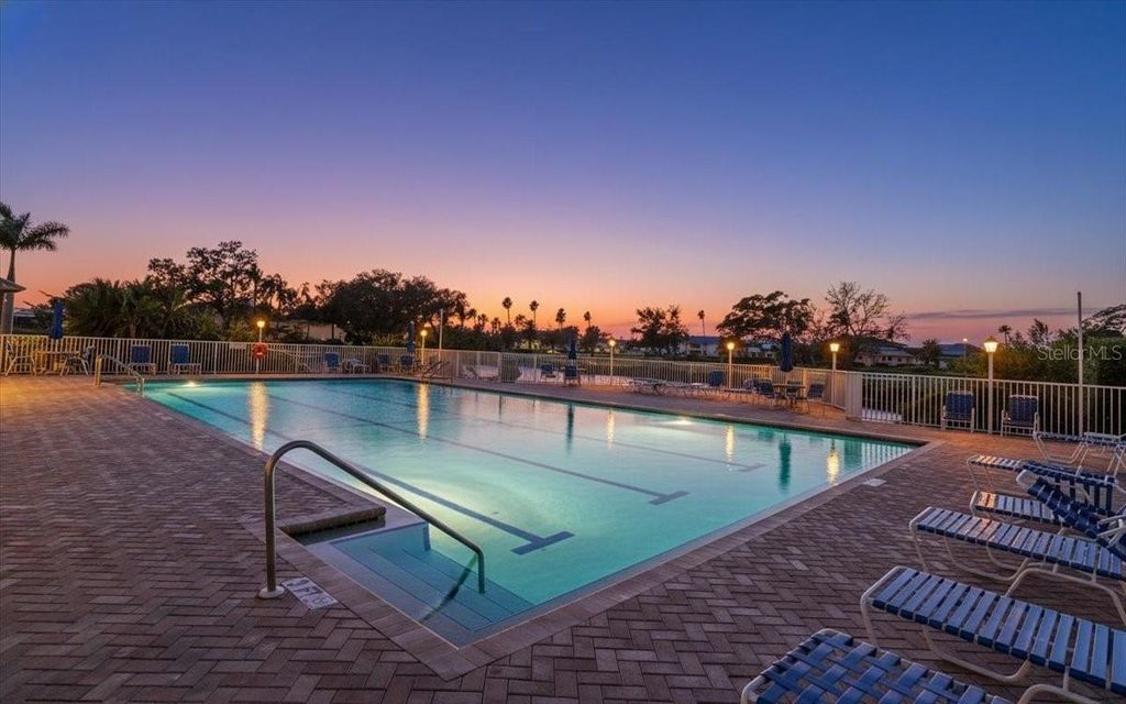 Image 54 of property listing at 1276 SPOONBILL LANDINGS CIRCLE, Bradenton, FL 34209