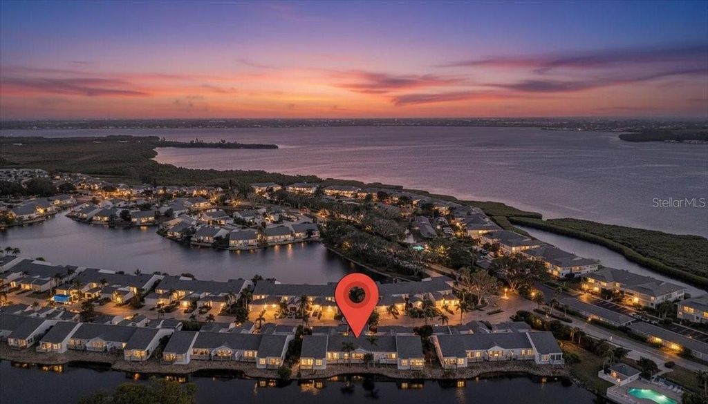 Image 57 of property listing at 1276 SPOONBILL LANDINGS CIRCLE, Bradenton, FL 34209