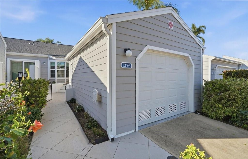 Image 7 of property listing at 1276 SPOONBILL LANDINGS CIRCLE, Bradenton, FL 34209