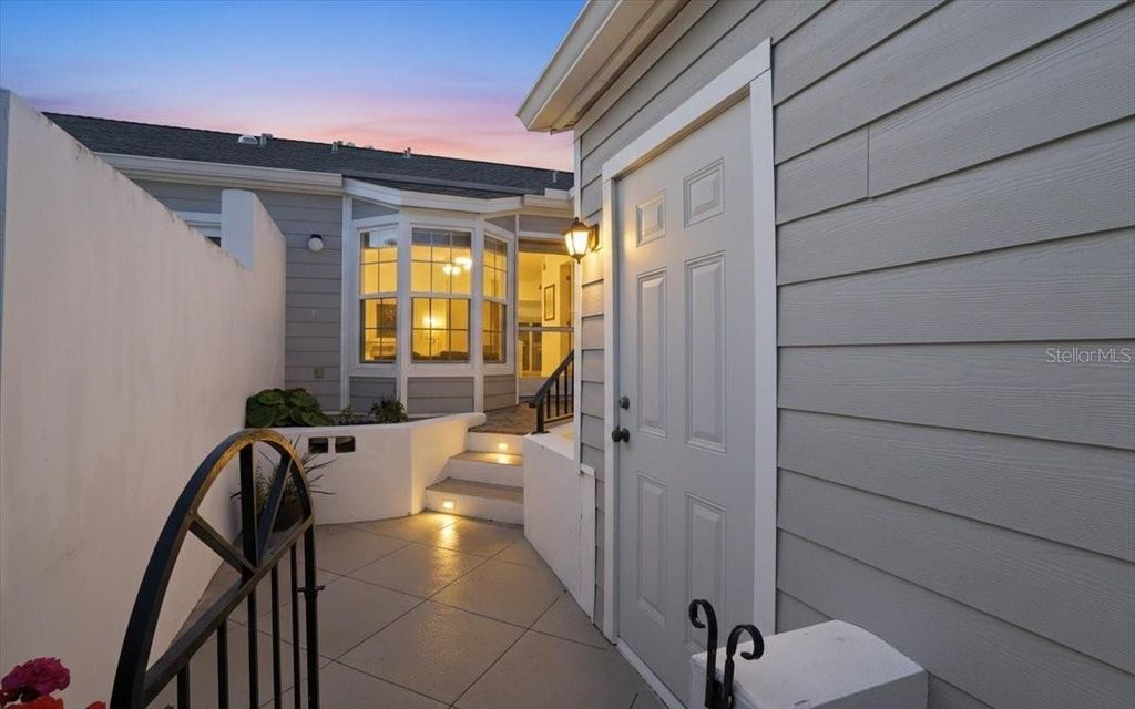 Image 8 of property listing at 1276 SPOONBILL LANDINGS CIRCLE, Bradenton, FL 34209