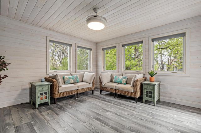 17330 61st Place N, Plymouth, MN 55446