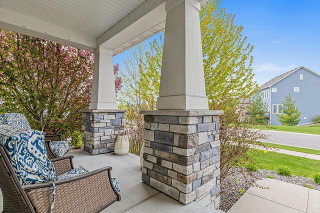 17330 61st Place N, Plymouth, MN 55446