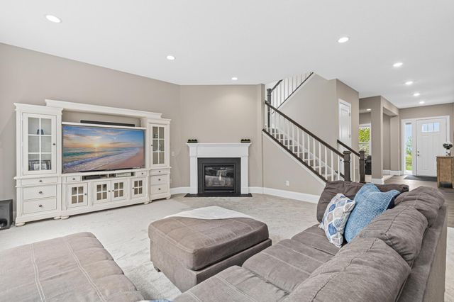 17330 61st Place N, Plymouth, MN 55446