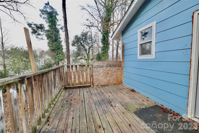 7633 Gwynne Hill Road, Charlotte, NC 28215