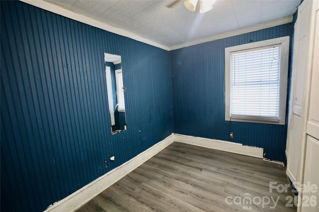 7633 Gwynne Hill Road, Charlotte, NC 28215