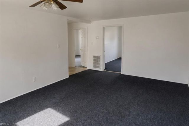 310 S College DR, Franklin, VA 23851