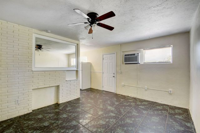 1109 S E Street, Lake Worth Beach, FL 33460