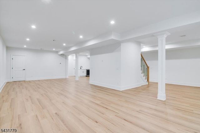 74 Hillside Ave, Livingston Twp., NJ 07039