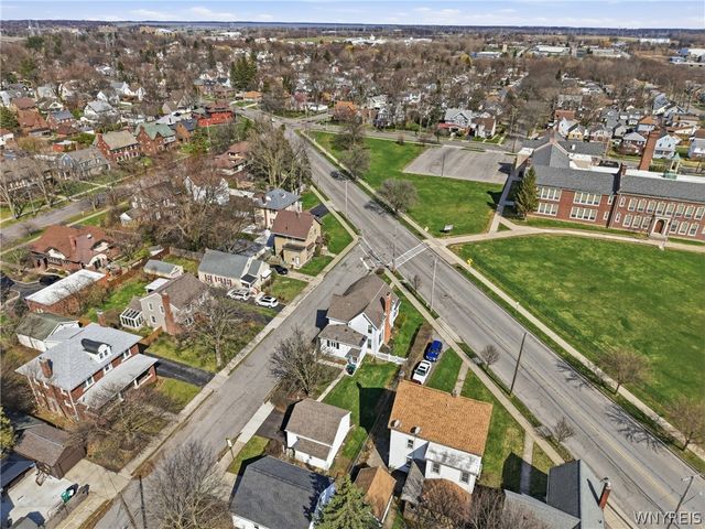 4140 Lewiston Road, Niagara Falls, NY 14305