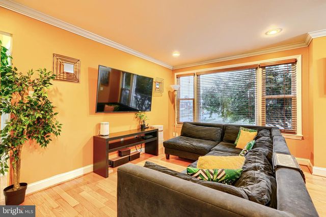 6716 STOCKTON LN, Hyattsville, MD 20784