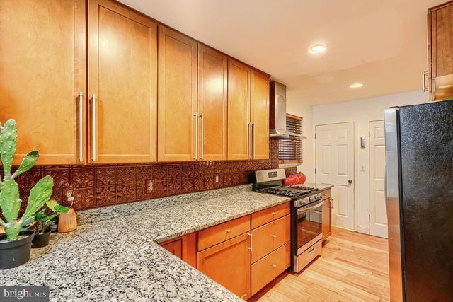 6716 STOCKTON LN, Hyattsville, MD 20784