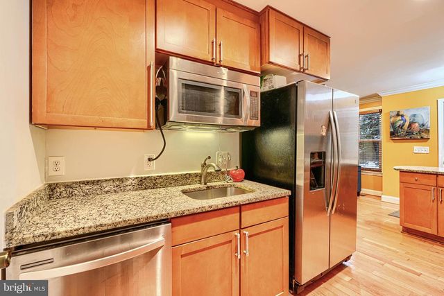 6716 STOCKTON LN, Hyattsville, MD 20784