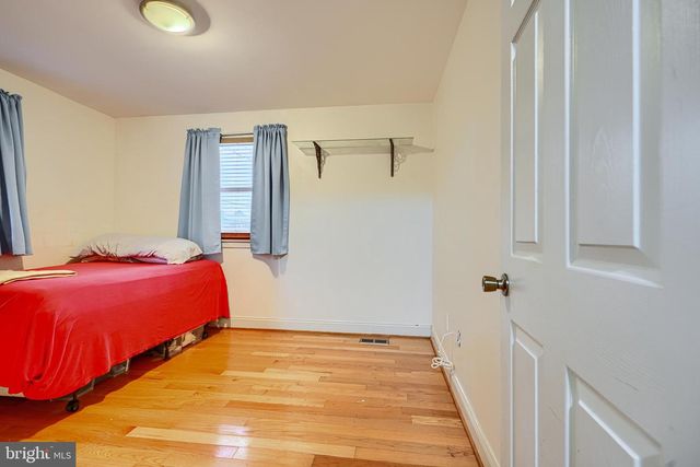 6716 STOCKTON LN, Hyattsville, MD 20784