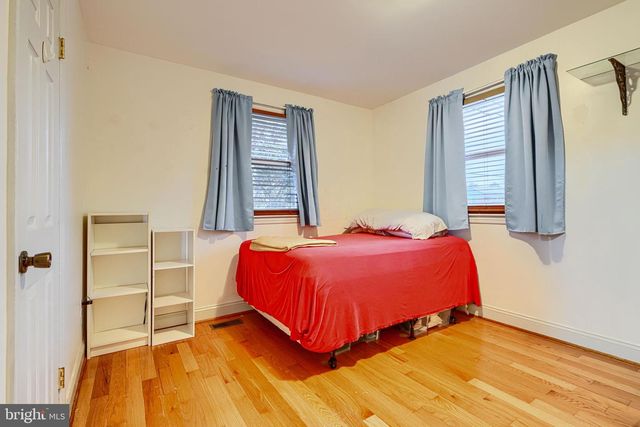 6716 STOCKTON LN, Hyattsville, MD 20784