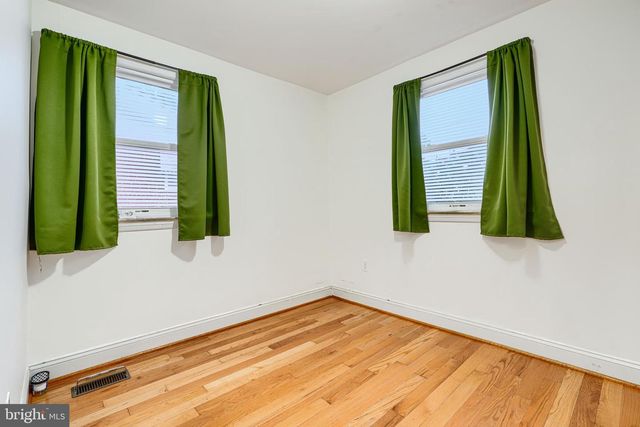 6716 STOCKTON LN, Hyattsville, MD 20784