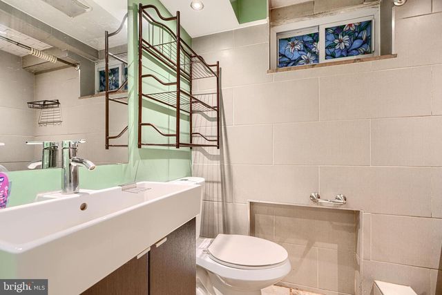 6716 STOCKTON LN, Hyattsville, MD 20784