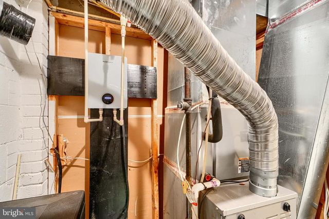 6716 STOCKTON LN, Hyattsville, MD 20784