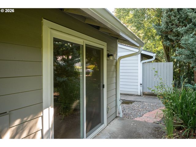 5470 Sw ALGER Ave A3, Beaverton, OR 97005