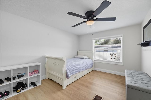 4607 DUNKELD AVENUE, Orlando, FL 32822