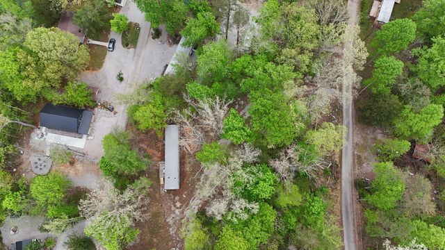 460 N Lake Drive, Burnside, KY 42519