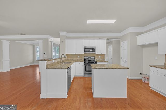1425 Bridle Path Drive, Lawrenceville, GA 30045