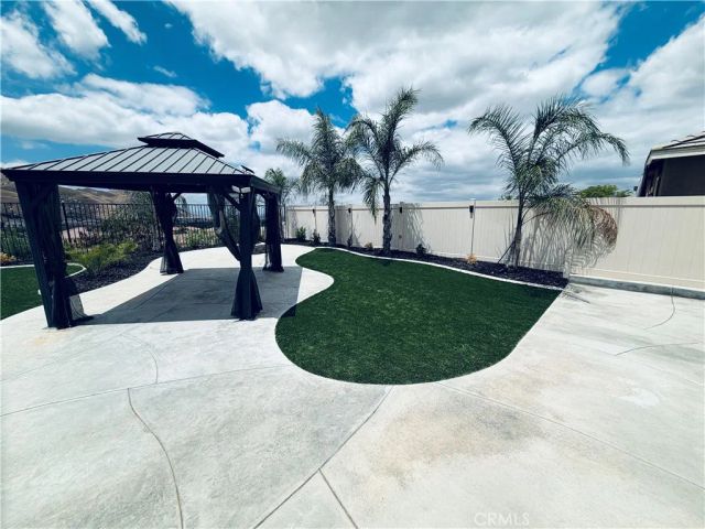 20885 Barn, Riverside, CA 92507