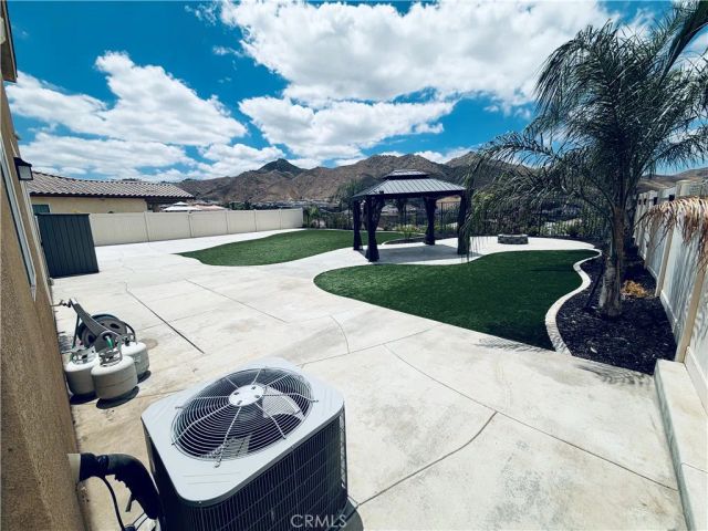 20885 Barn, Riverside, CA 92507