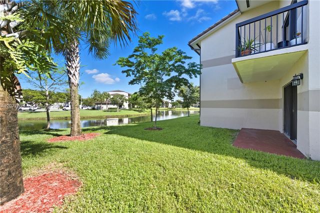 9877 Nob Hill Court 9877, Sunrise, FL 33351