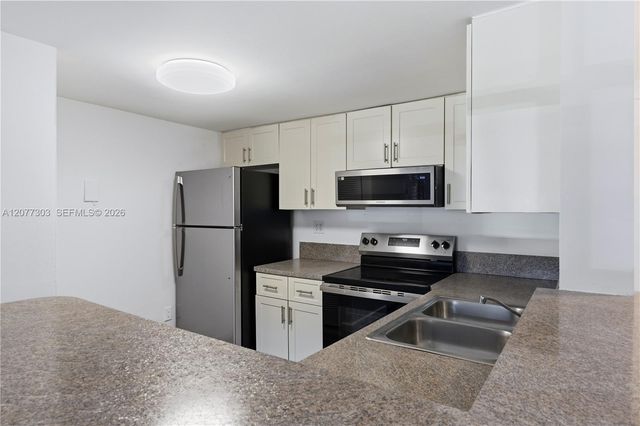 9877 Nob Hill Court 9877, Sunrise, FL 33351