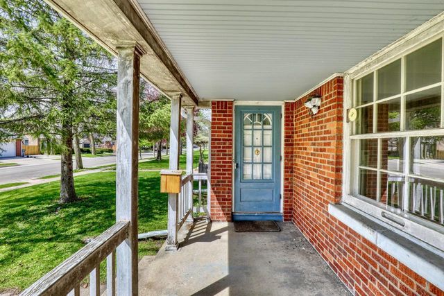 180 Henry Clay STREET, Whitefish Bay, WI 53217