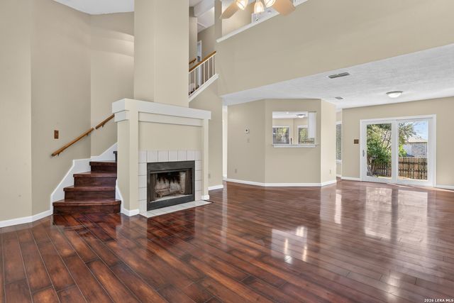 4210 Knollpond, San Antonio, TX 78247