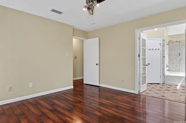 4210 Knollpond, San Antonio, TX 78247