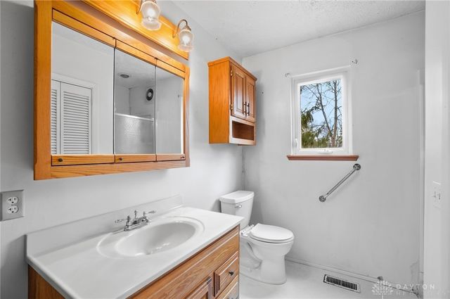 1769 Shady Lane, Beavercreek, OH 45432