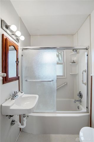 1769 Shady Lane, Beavercreek, OH 45432