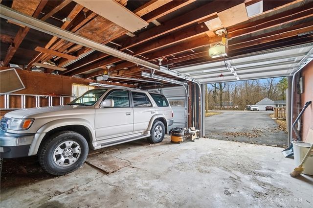 1769 Shady Lane, Beavercreek, OH 45432