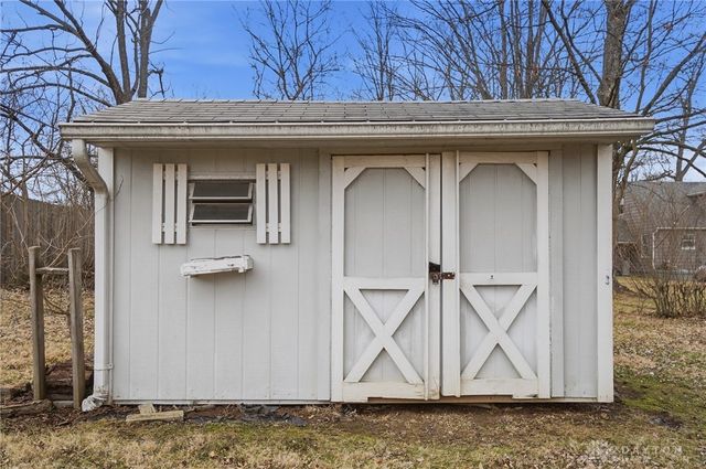 1769 Shady Lane, Beavercreek, OH 45432