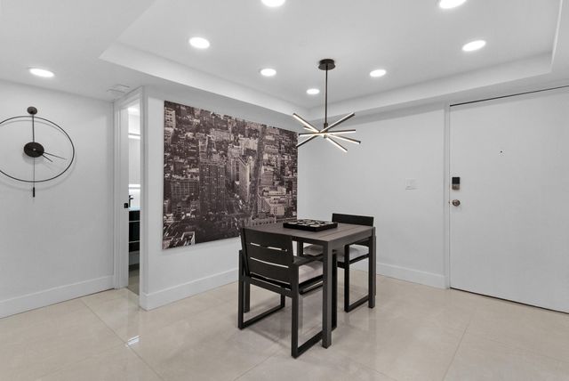 3004 NE 5th Terrace 210-c, Wilton Manors, FL 33334