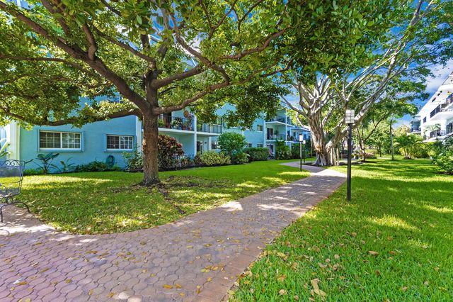 3004 NE 5th Terrace 210-c, Wilton Manors, FL 33334