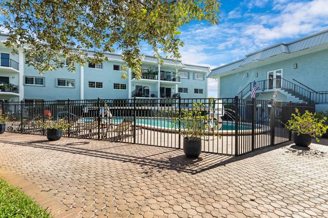 3004 NE 5th Terrace 210-c, Wilton Manors, FL 33334