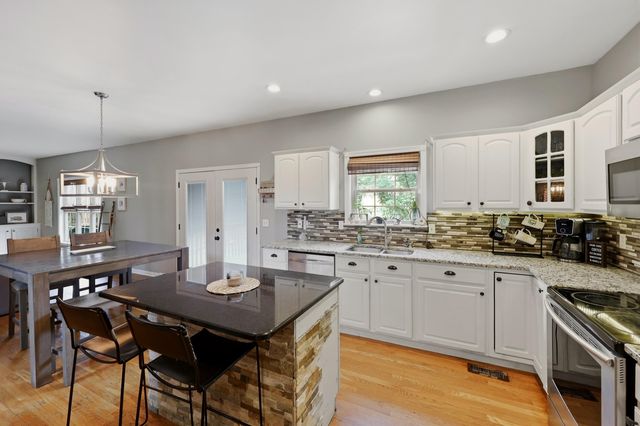 631 Brookgreen Lane, Lexington, KY 40509