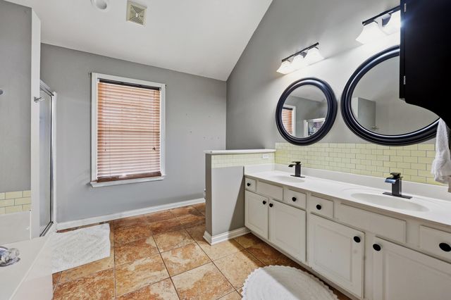 631 Brookgreen Lane, Lexington, KY 40509